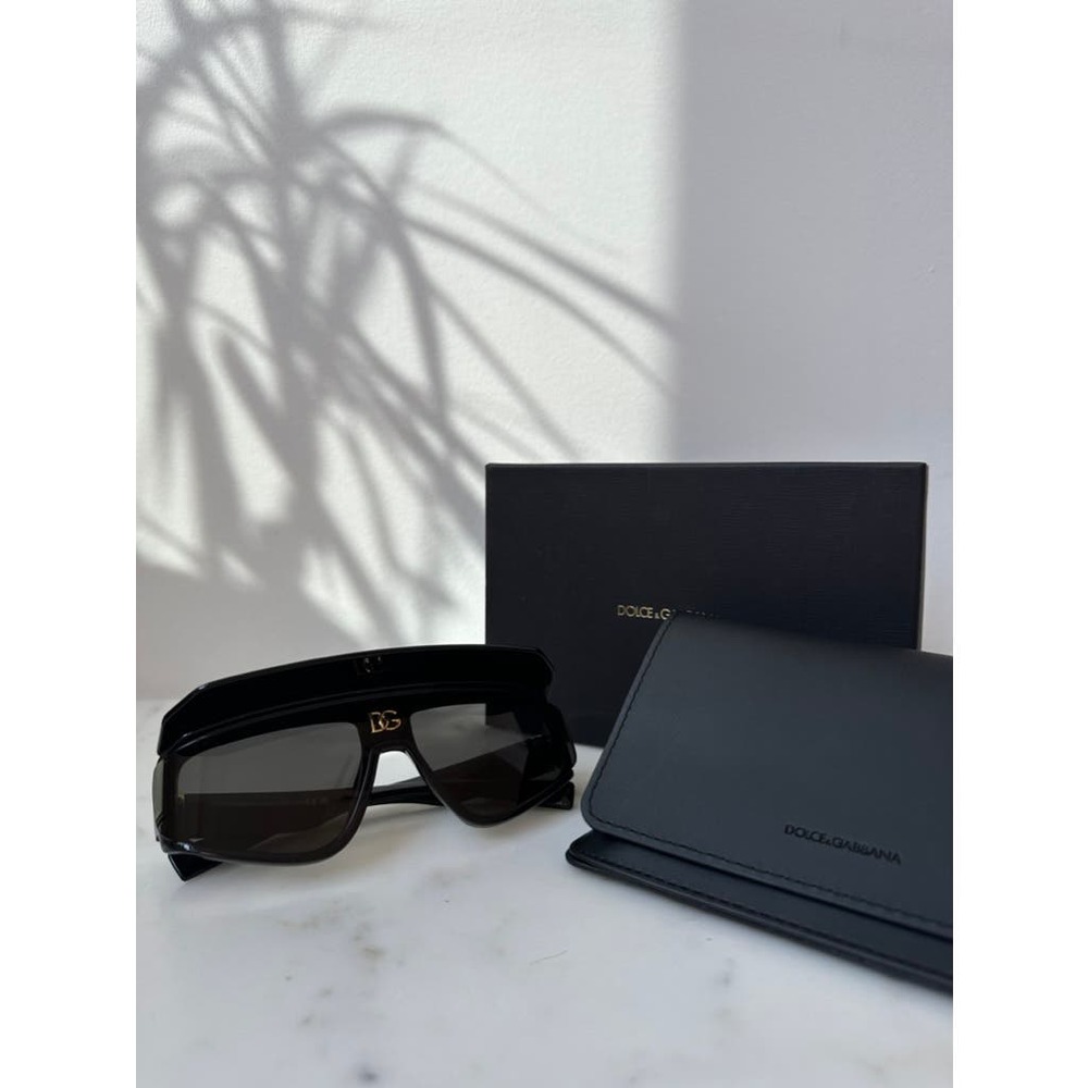 Dolce & Gabbana Oversized Black Shield Sunglasses - Picture 9 of 14